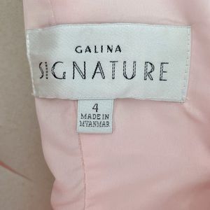 David’s Bridal (color petal) satin bridesmaid dress, size 4.